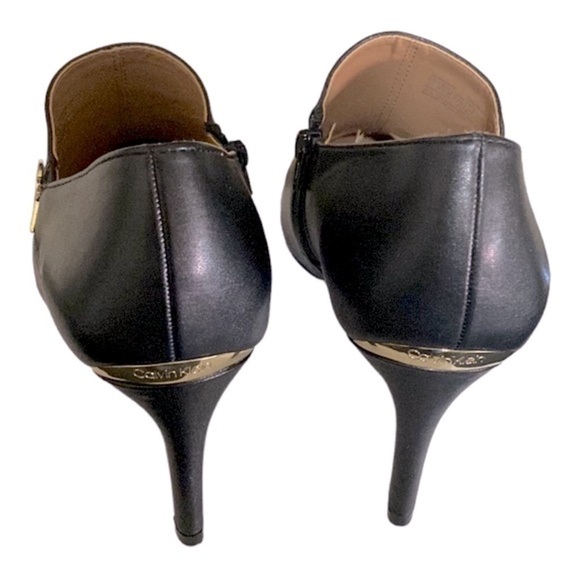CALVIN KLEIN Jenavie Bootie Black Leather Size 10 Y2K Pointed Toe - Picture 8 of 10